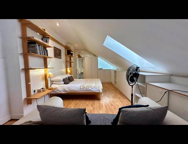 2 BEDROOM PROPERTY TO RENT IN SEA POINT